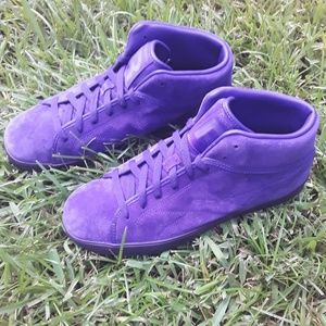 Gently Used Rare Mens Athletic Casual Shoes